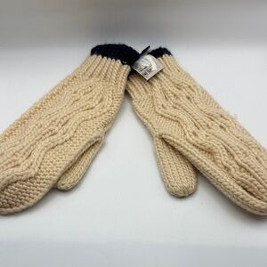 American Eagle Cream & Navy Mittens NWT